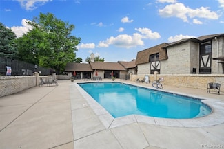7250 Eastmoor Dr Unit 119, Denver, CO 80237