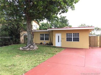 6824 SW 5th St, Pembroke Pines, FL 33023