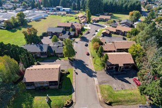 1102 Orchard Ct N, Keizer, OR 97303