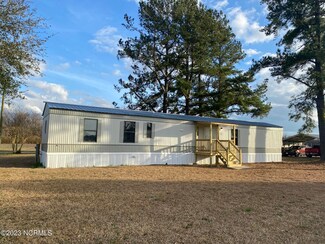 3444 Haynes Lennon Hwy, Chadbourn, NC 28431