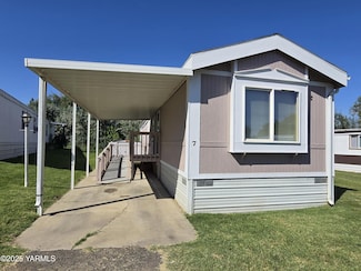 811 2nd Ave Unit 7, Zillah, WA 98953
