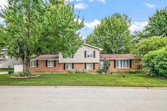 160 Nottingham Ln, Bourbonnais, IL 60914