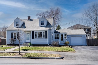 15 Drury Ln, Wakefield, MA 01880