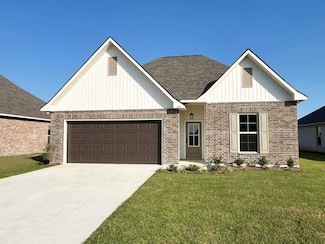 1417 Tina St, Thibodaux, LA 70301