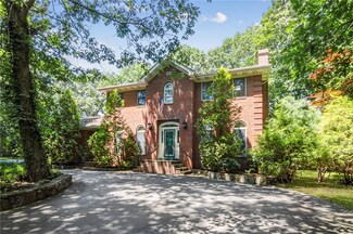 20 Macera Farm Rd, Johnston, RI 02919