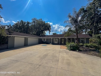 460 SE 4th Ave, Melrose, FL 32666