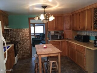 674 Cheshire Rd, Lanesborough, MA 01224