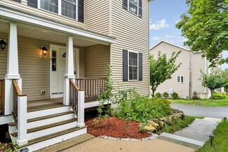 9 Oak Hill Rd, Fayville, MA 01745