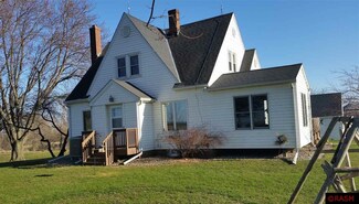 39491 336th St, Le Sueur, MN 56058