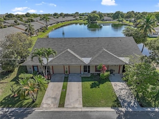 7624 NW 99th Ave, Tamarac, FL 33321