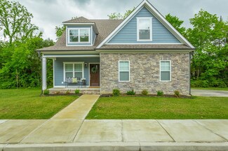 9700 Bill Reed Rd, Ooltewah, TN 37363