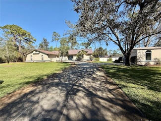 7090 Red Oak Loop, New Port Richey, FL 34654