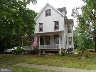 106 Lincoln Ave, Warminster, PA 18974