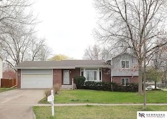 2801 Coronado Dr, Lincoln, NE 68516
