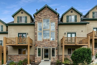 3521 N Fox Run Dr Unit 806, Eden, UT 84310