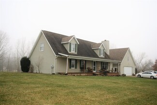 4020 E 625 S, Wolcottville, IN 46795