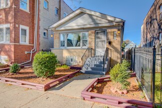 4532 W Montana St, Chicago, IL 60639