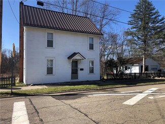 233 Canal St W, Navarre, OH 44662