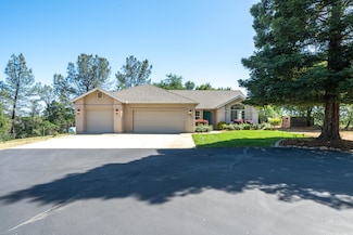 8051 Placer View Ct, Redding, CA 96001