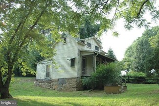 577 Zachary Taylor Hwy, Flint Hill, VA 22627