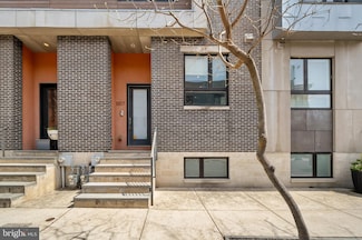 1007 S 17th St, Philadelphia, PA 19146