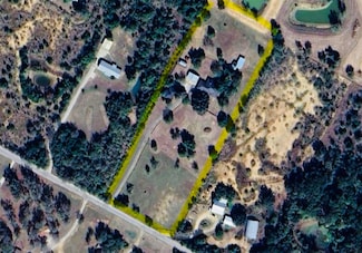 224 Crooked Hollow Rd, Elgin, TX 78621