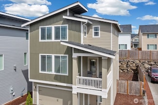 907 Bunting Place SE, Port Orchard, WA 98366