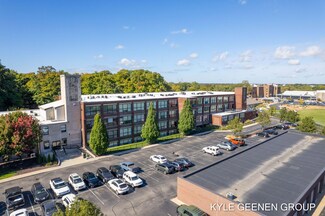 533 Columbia Ave Unit 106, Holland, MI 49423