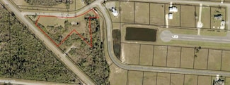 2 E 4th St, Panama City, FL 32401