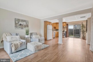 2216 Huston Place, Herndon, VA 20170