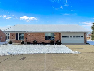 521 Julia St Unit 44, Urbana, OH 43078