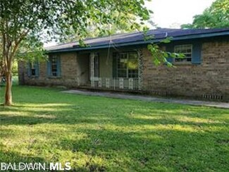 4025 River Rd, Theodore, AL 36582