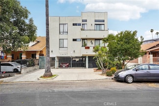 1605 Winona Blvd Unit 102, Los Angeles, CA 90027