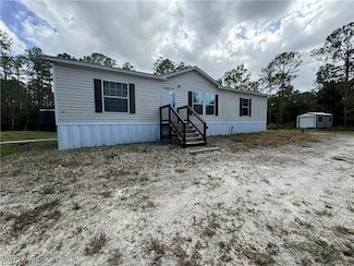 1955 Riviera Ave, Clewiston, FL 33440