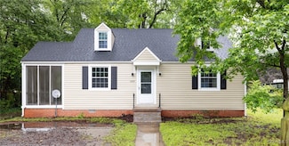 1045 Boroughbridge Rd, Richmond, VA 23225