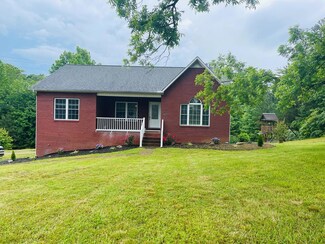 8971 Old Baxter Rd, Baxter, TN 38544