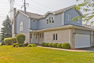19323 Lisadell Dr, Tinley Park, IL 60487
