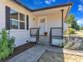 245 NE Hill St, Sheridan, OR 97378