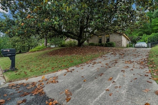 6256 Cricket Ln, Columbus, GA 31909