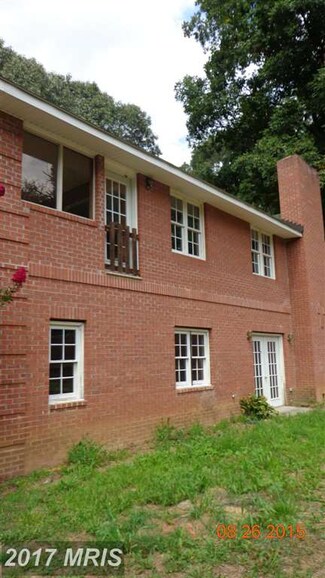 2487 Orange Rd, Pratts, VA 22731