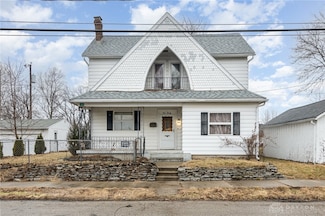 120 Garnsey St, Piqua, OH 45356