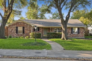 9936 Milltrail Dr, Dallas, TX 75238