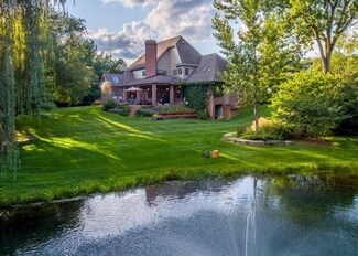 248 Barton Shore Dr, Ann Arbor, MI 48105