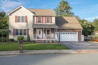 1 Pine Hollow Rd, West Warwick, RI 02893
