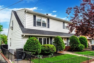 56 Corabelle Ave, Lodi, NJ 07644