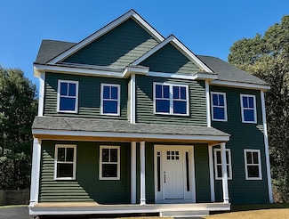 4 Strand St, Billerica, MA 01821