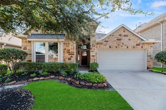 8826 E Coral Honeysuckle Loop, Cypress, TX 77433