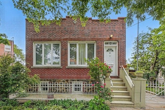 2117 Hazen St, East Elmhurst, NY 11370