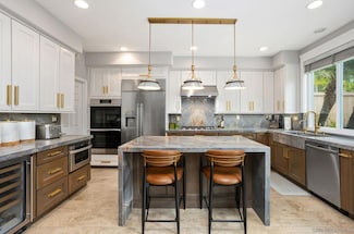 1217 Belleflower Rd, Carlsbad, CA 92011