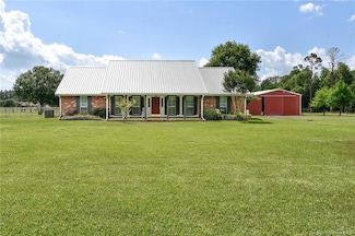 7512 Howard Rd, Iowa, LA 70647